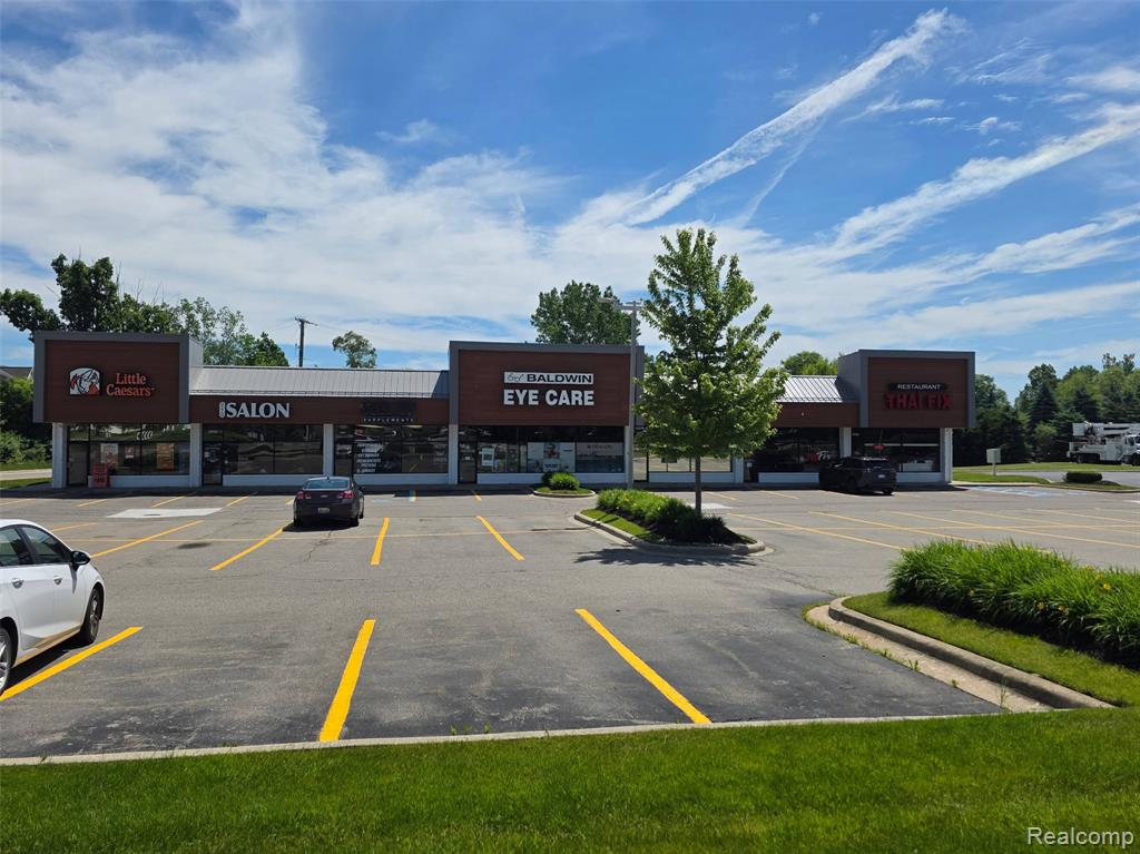 3753 Baldwin Road, Lake Orion, MI — Photo 3