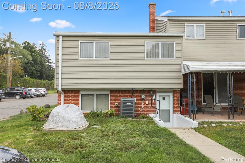 8269 Bristol Street, Westland, MI — Photo 17