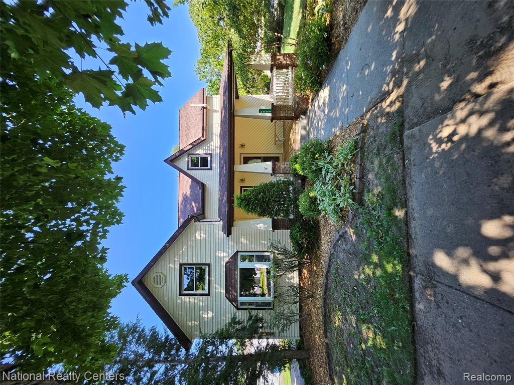6053 3rd Street, Mayville Vlg, MI 48744