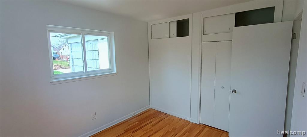 8025 Randy Drive, Westland, MI — Photo 17
