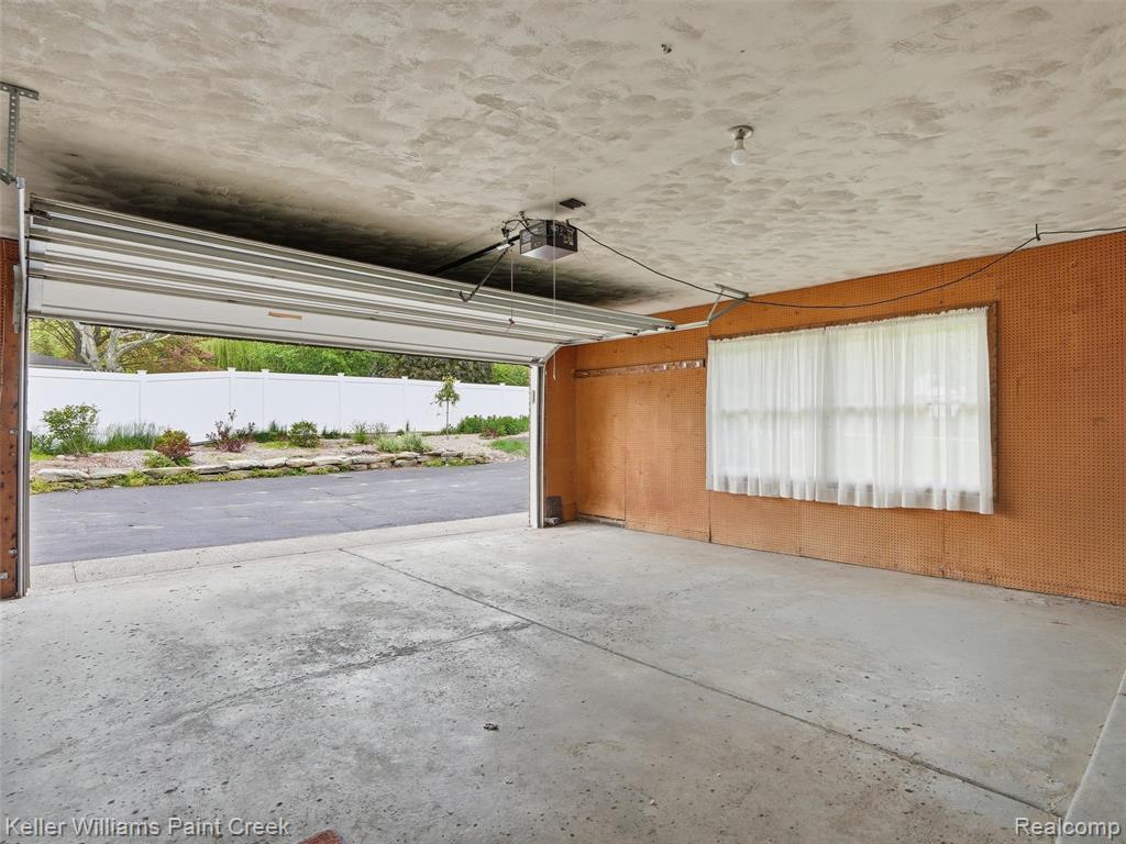 436 Broadleaf Drive, Rochester, MI 48306 — Photo 39