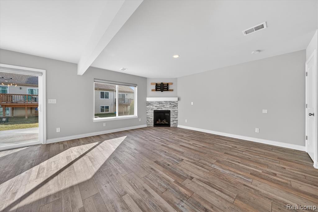 31005 Gregory Street, Grand Blanc, MI 48439 — Photo 8