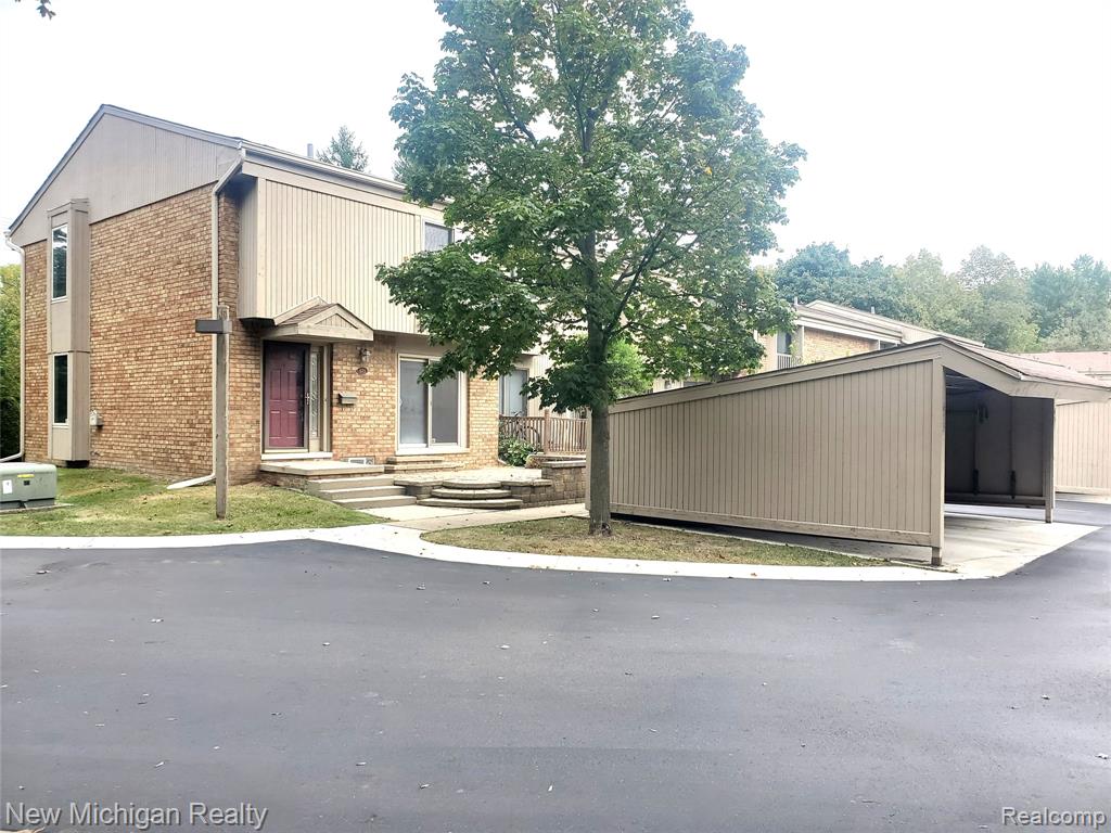 673 Oakbrook W, Rochester Hills, MI 48307 — Photo 31