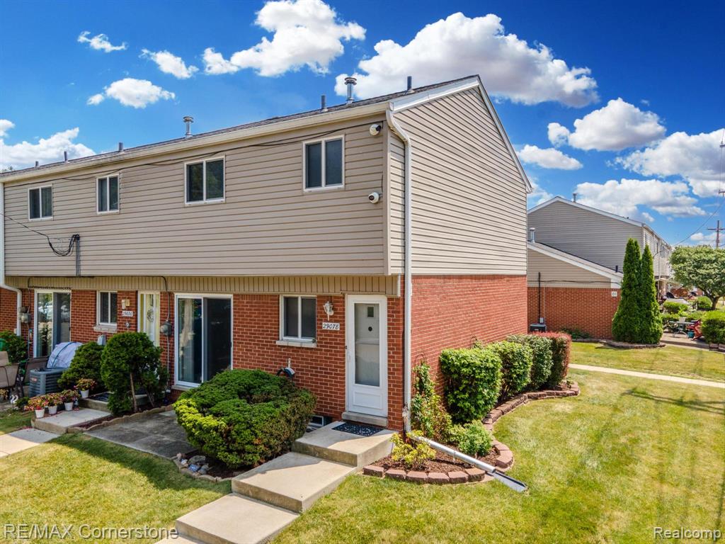 29078 Manchester Street, Westland, MI — Photo 28