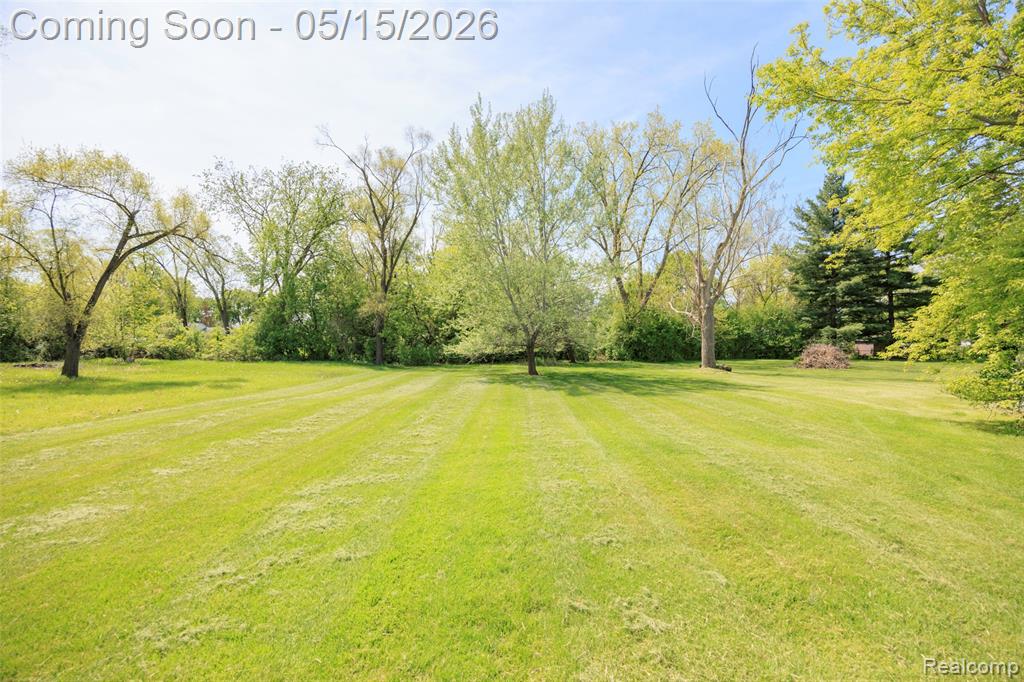 2832 Dashwood Drive Drive, Troy, MI 48083 — Photo 24