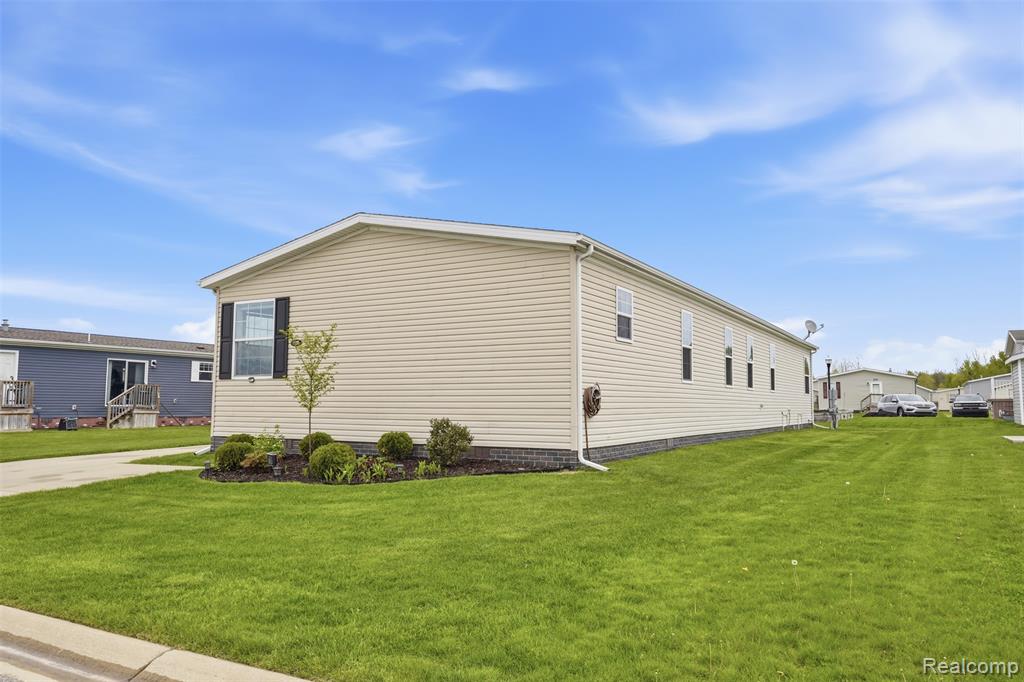 11197 Dogwood Court, South Lyon, MI 48178 — Photo 35