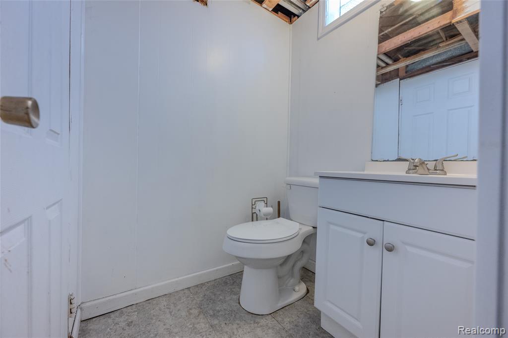 8935 Lincoln Street, Taylor, MI 48180 — Photo 17