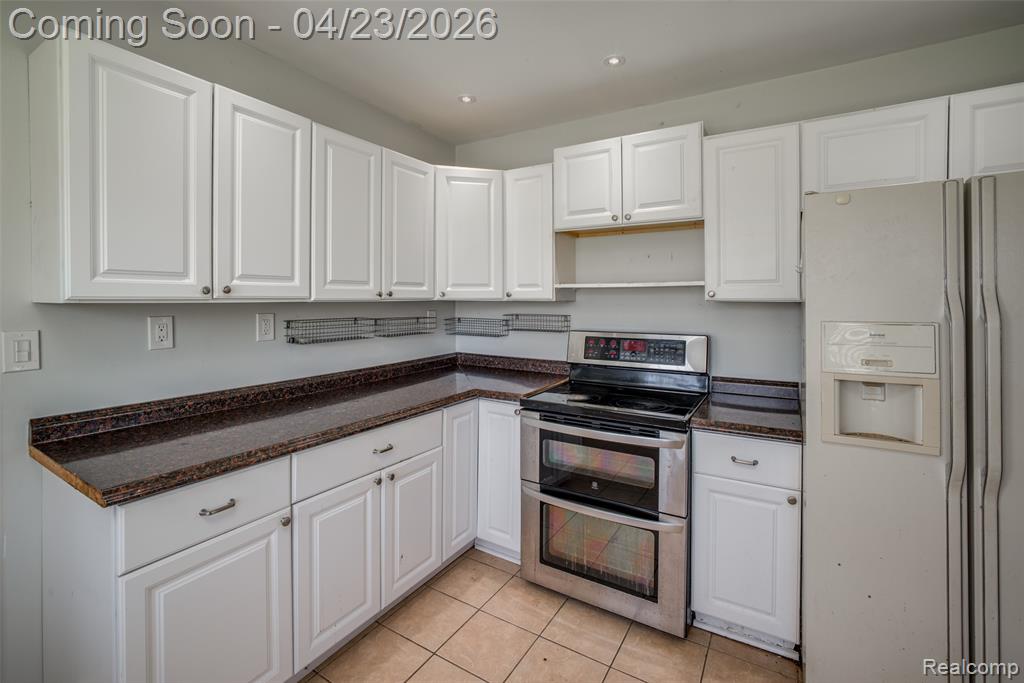 39936 Warren Road, Canton, MI 48187 — Photo 10