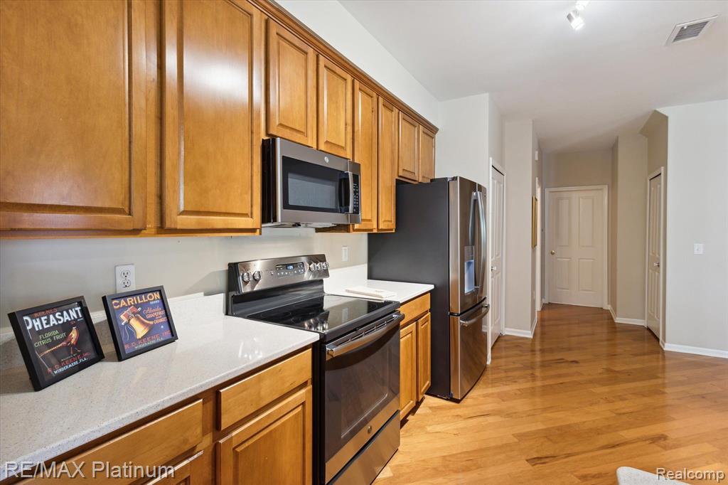 4014 ELIZABETH Avenue, Canton, MI 48188 — Photo 12