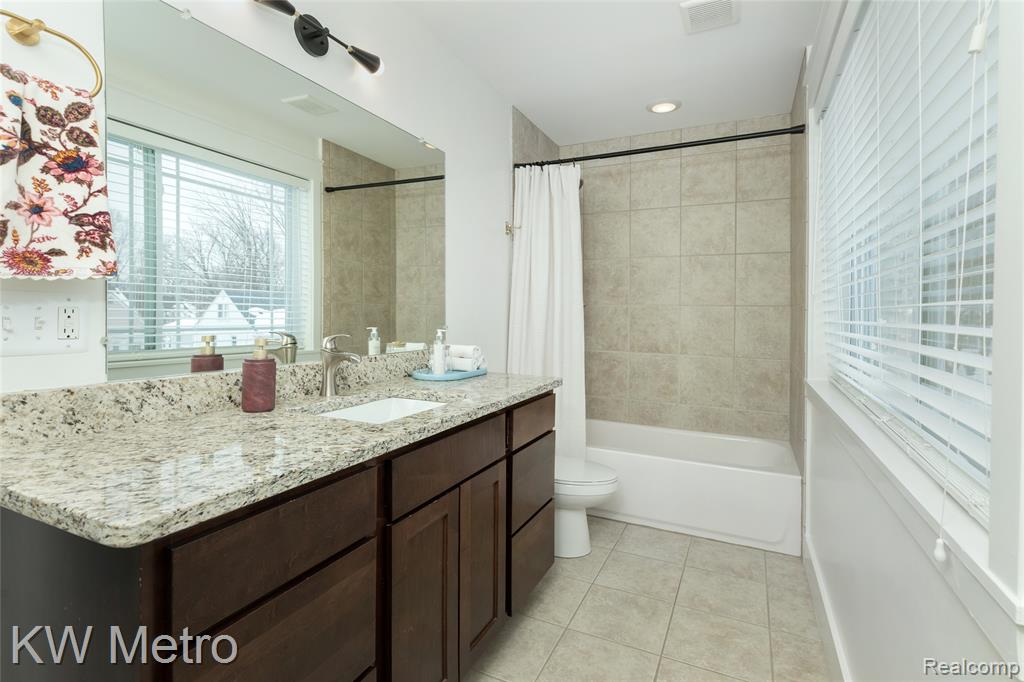 4095 Thomas Avenue, Berkley, MI 48072 — Photo 34