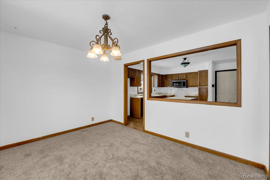 9416 Wildwood Lake Drive, Whitmore Lake, MI 48189 — Photo 10