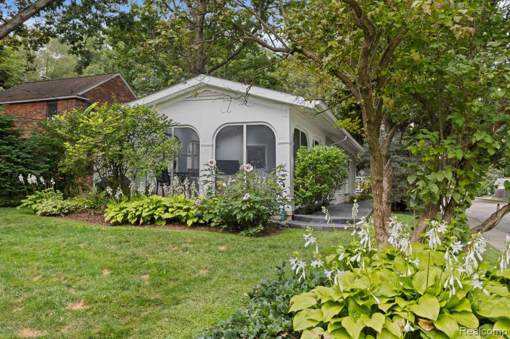 522 N Connecticut Avenue, Royal Oak, MI 48067 — Photo 3