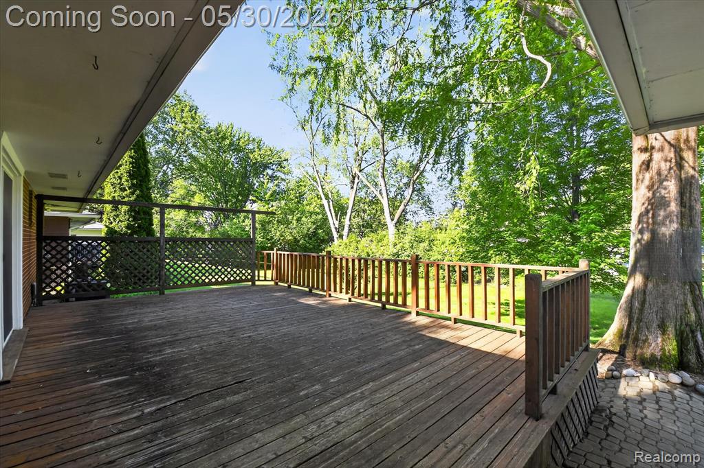 721 Robbinann Drive, Waterford, MI 48328 — Photo 38