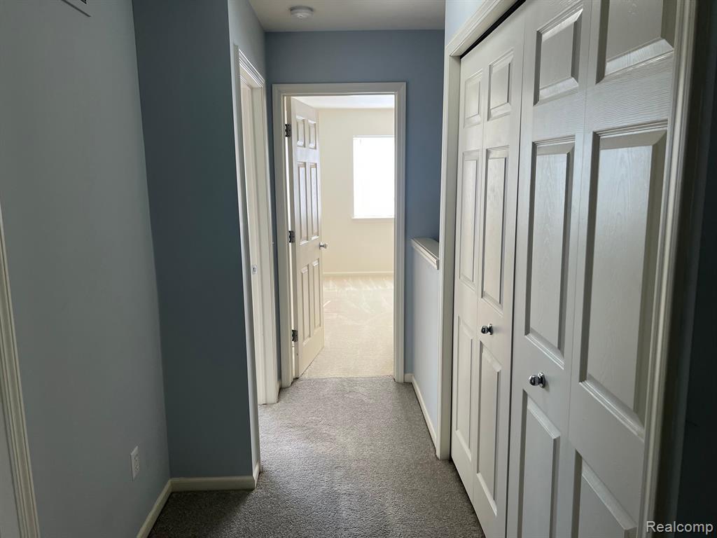26652 KIRKWAY Drive, Woodhaven, MI 48183 — Photo 30
