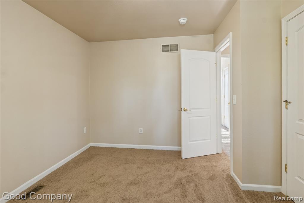 5121 Yemans Street, Hamtramck, MI 48212 — Photo 14