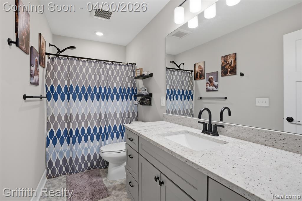 2550 Hartun Drive, Brighton, MI 48114 — Photo 32