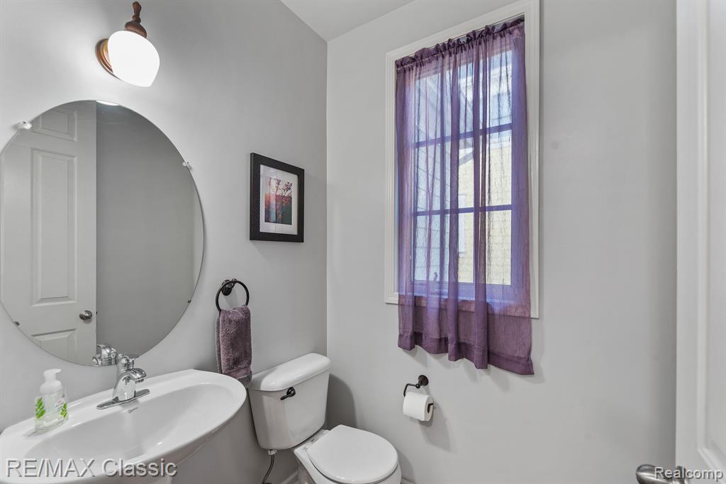 50177 Harding Street, Canton, MI 48188 — Photo 14