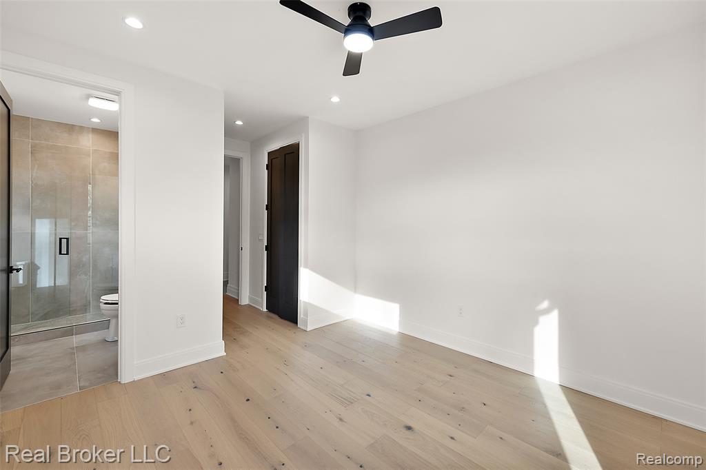 4240 Tonawanda Avenue, Royal Oak, MI 48073 — Photo 75