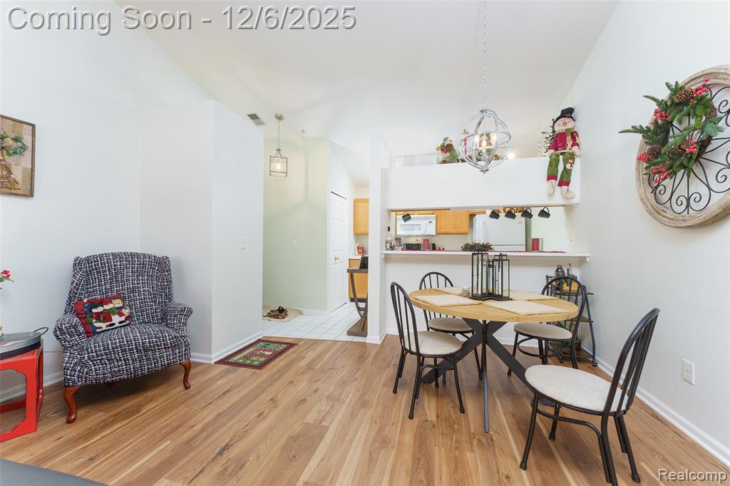 12274 Saint Andrews Way, Fenton, MI 48430 — Photo 12