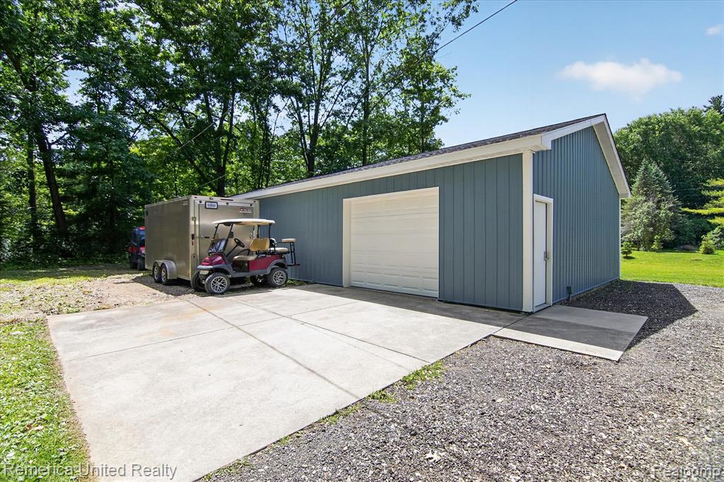 11521 Westshore Drive, Pinckney, MI 48169 — Photo 54