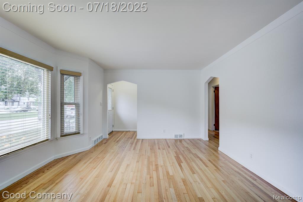 923 E 4th Street, Royal Oak, MI 48067 — Photo 5