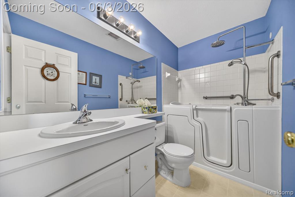 4208 Aster Boulevard, Howell, MI 48843 — Photo 21
