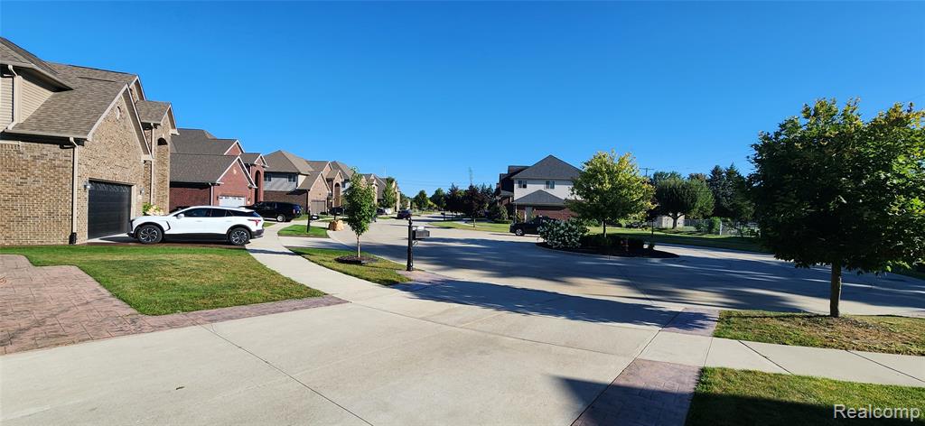 42849 Saint James Court, Sterling Heights, MI 48314 — Photo 6