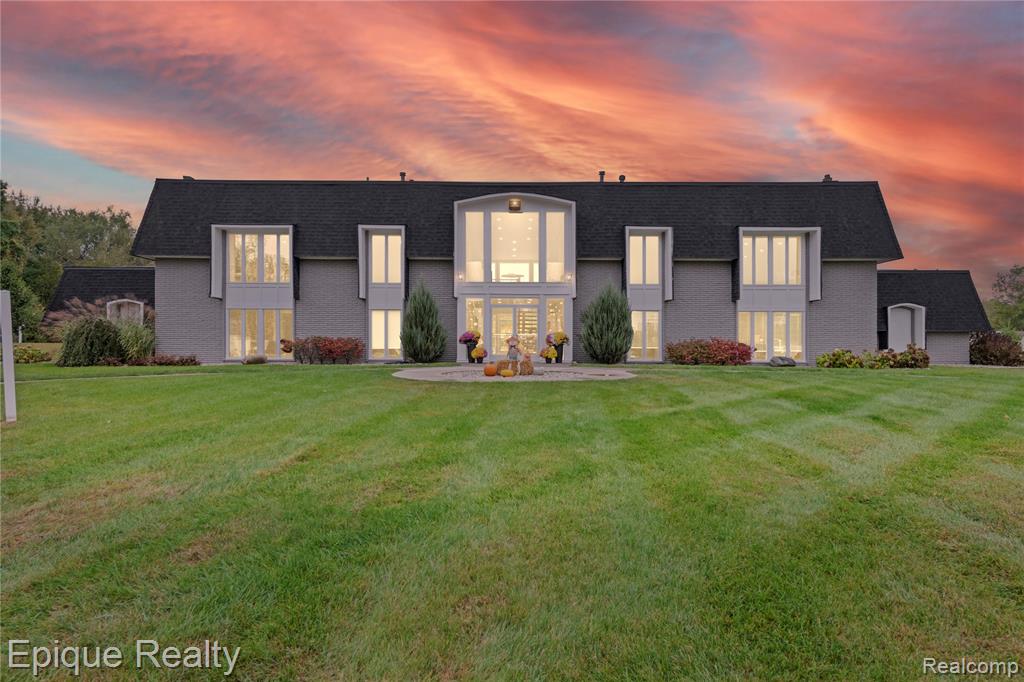 83 Elm Avenue, Highland, MI — Photo 23