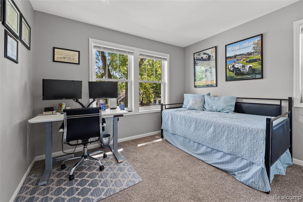818 Mohawk Avenue, Royal Oak, MI 48067 — Photo 35