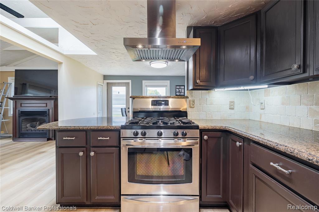 4020 Totem Lane, Waterford, MI 48328 — Photo 9
