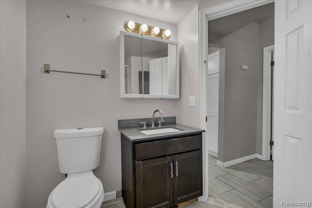 8268 Hudson Avenue, Warren, MI 48089 — Photo 12