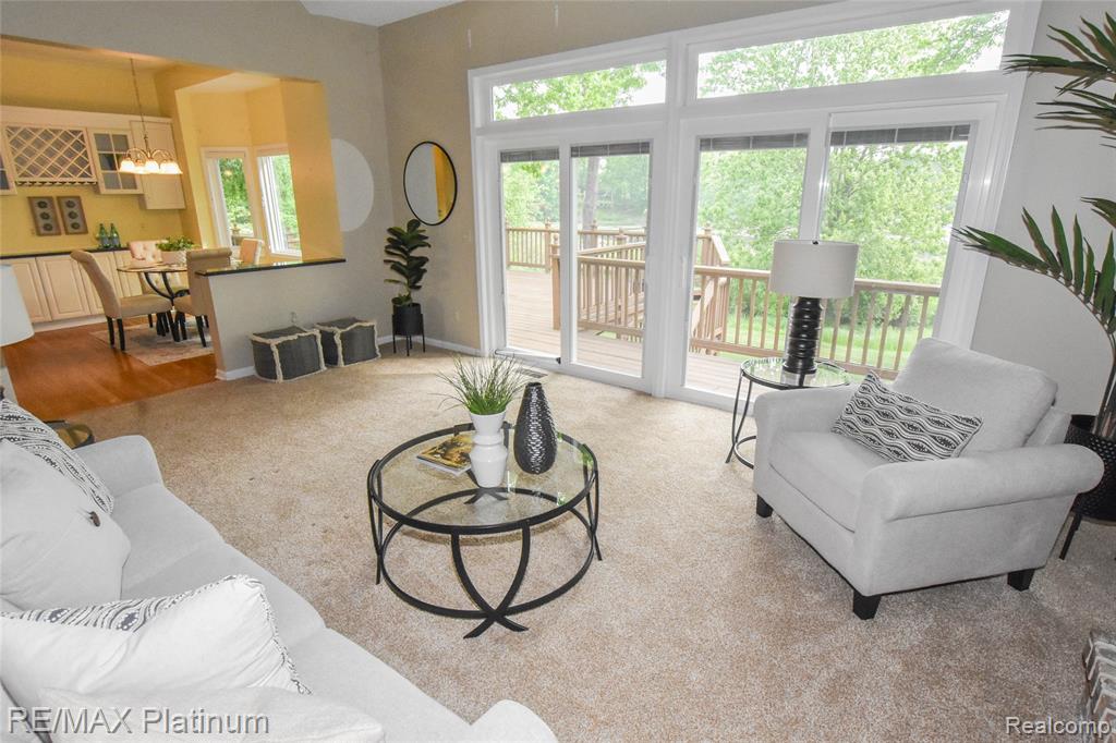 8342 ISLANDVIEW Court, Brighton, MI 48114 — Photo 18