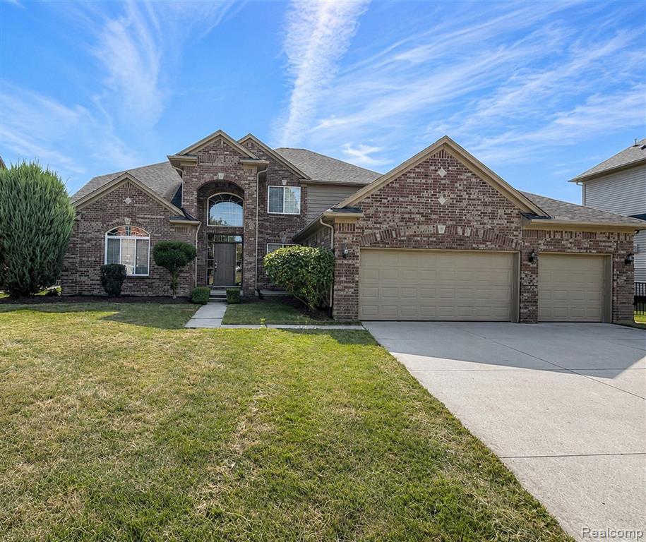 39710 W Offshore Drive, Harrison Township, MI