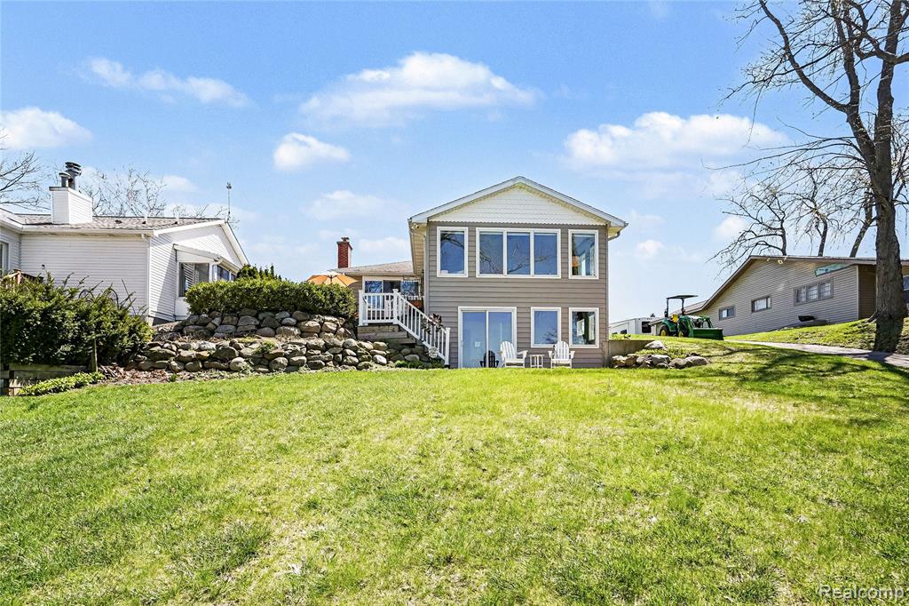 3504 Loon Lake Court, Linden, MI 48451 — Photo 27