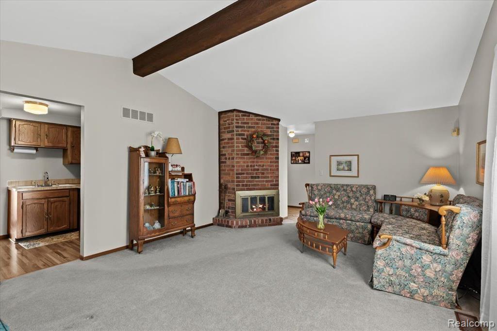 8470 WASHBURN Road, Goodrich Vlg, MI — Photo 24