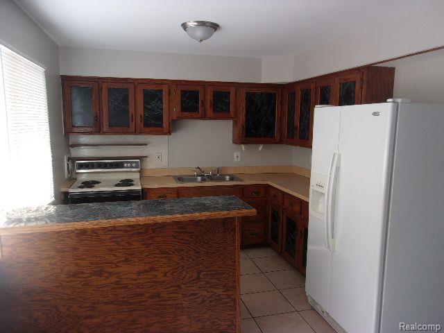3611 Percy King Road, Waterford, MI — Photo 4