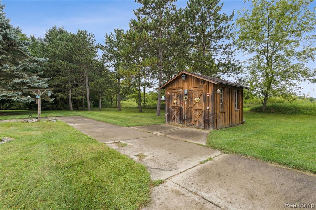 14960 Holmes Road, Gregory, MI 48137 — Photo 46
