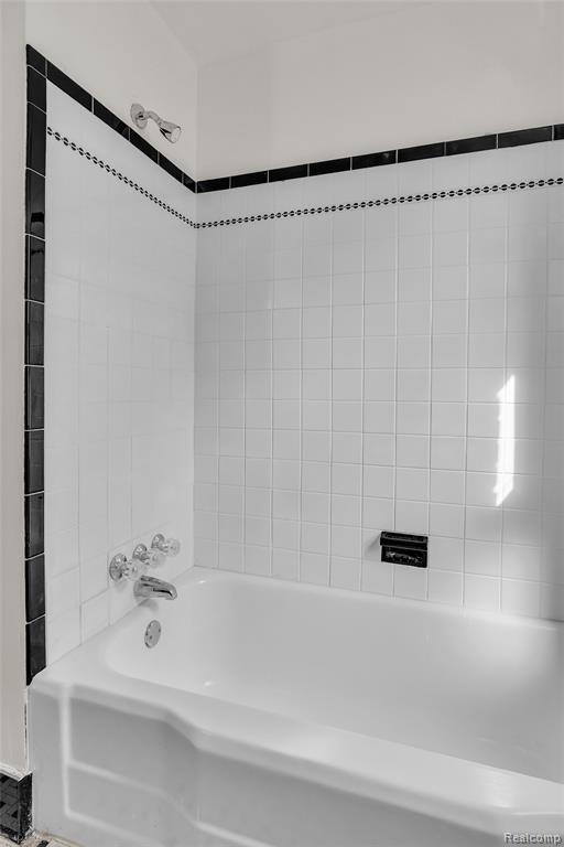 13431 Hartwell Street, Detroit, MI 48227 — Photo 33