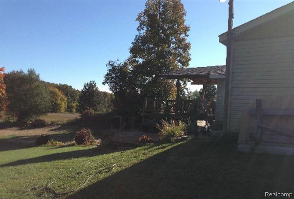 2217 Miark Drive, Lapeer, MI 48446 — Photo 38