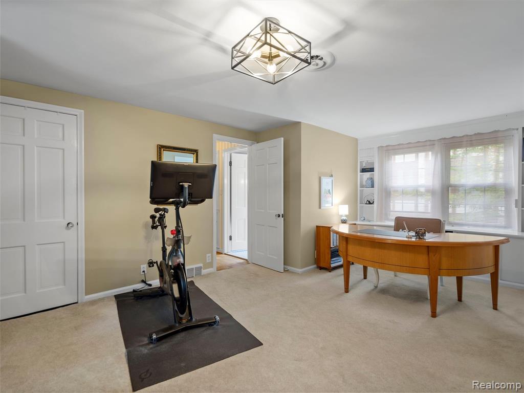 683 Lincoln Road, Grosse Pointe, MI 48230 — Photo 34