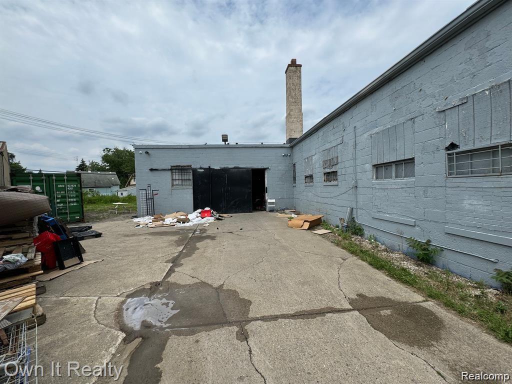 9965 NORTHLAWN Street, Detroit, MI 48204 — Photo 2