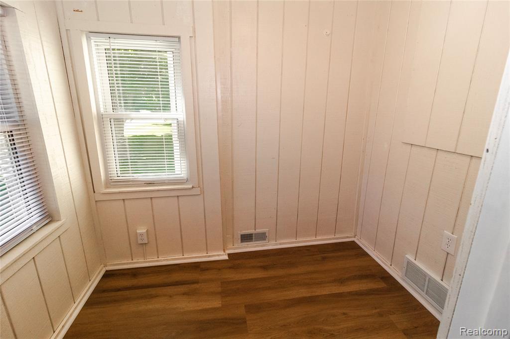 106 Washington Street, Attica, MI 48412 — Photo 17