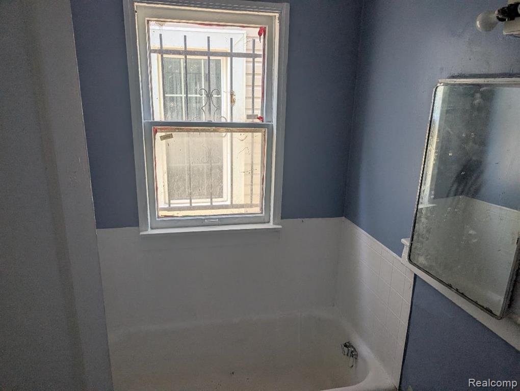 17918 Fleming Street, Hamtramck, MI 48212 — Photo 5