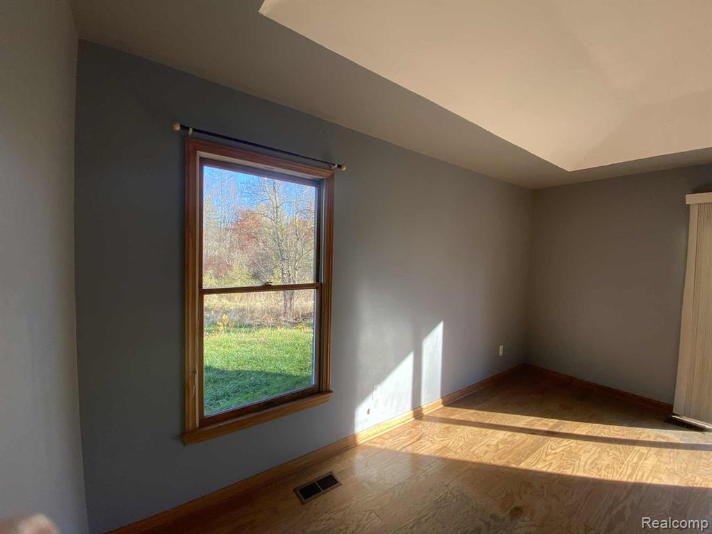 4845 Palms Road, Casco, MI 48064 — Photo 16