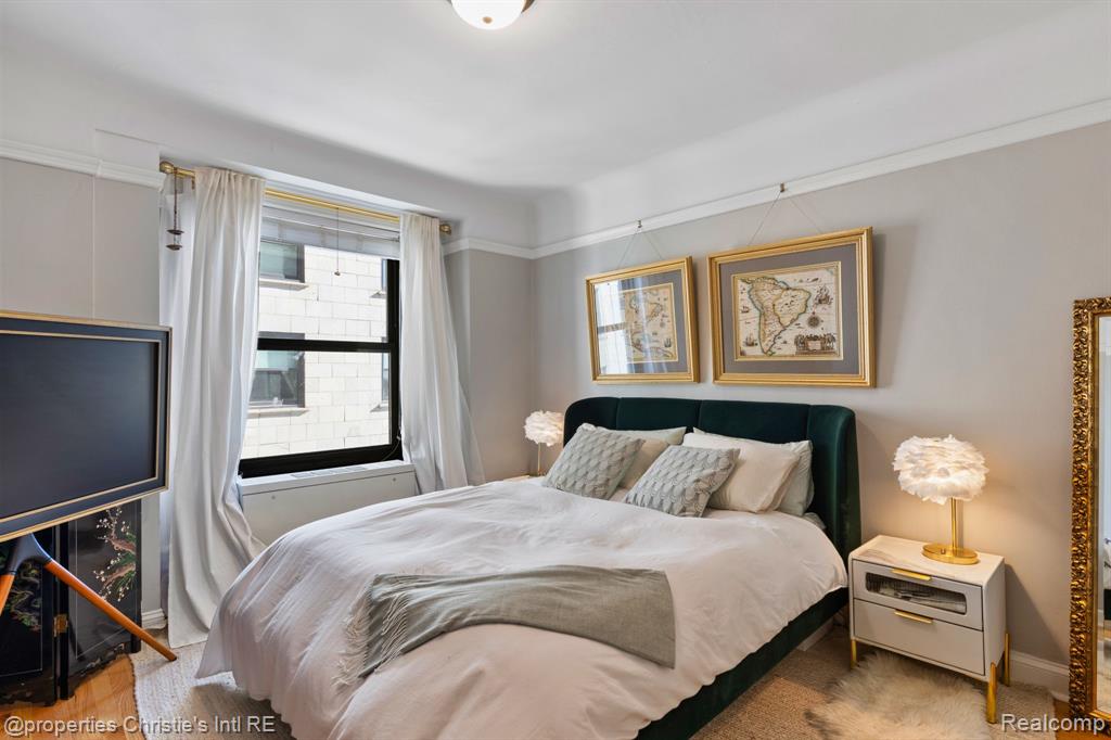 15 E KIRBY Street, 710, Detroit, MI 48202 — Photo 11