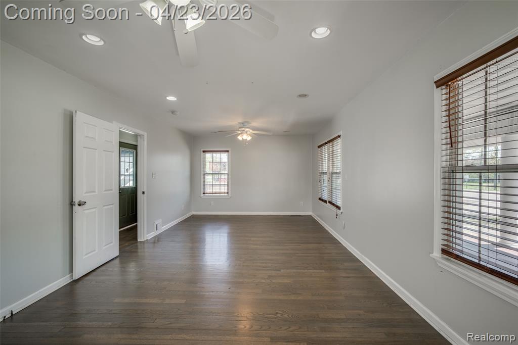 39936 Warren Road, Canton, MI 48187 — Photo 13