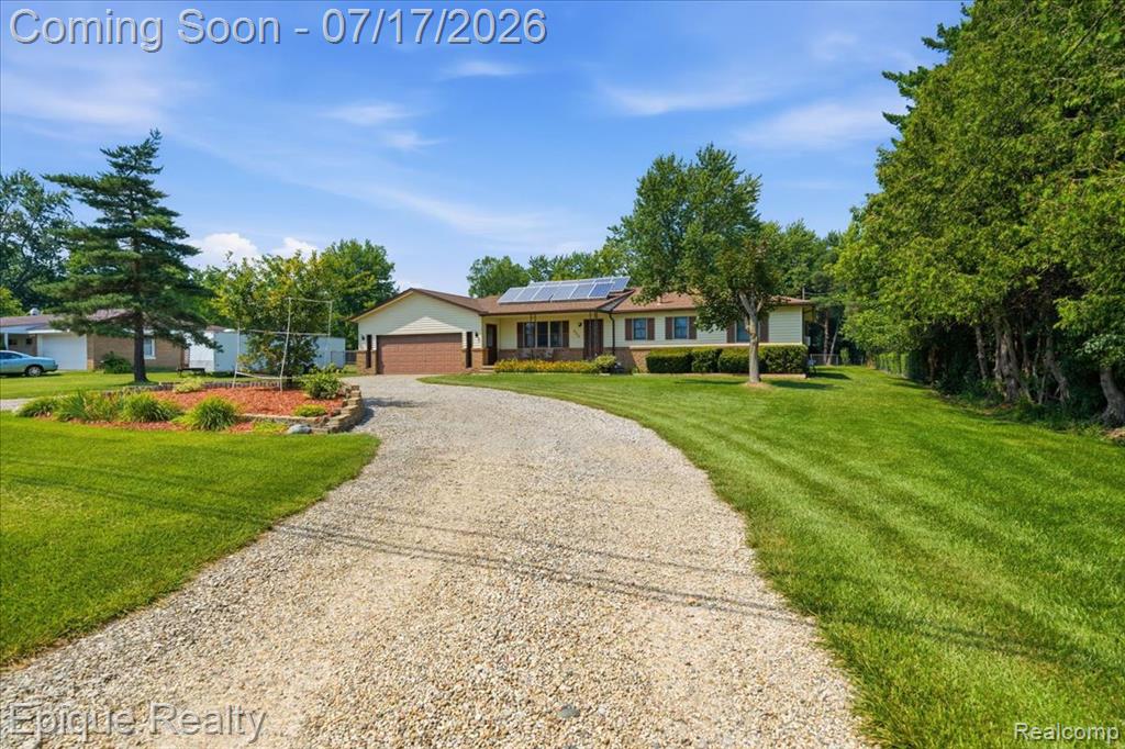 555 E Square Lake Road, Troy, MI 48085 — Photo 2