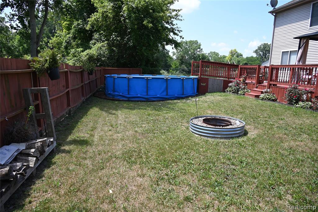 8826 Mikado Drive, Newport, MI 48166 — Photo 27