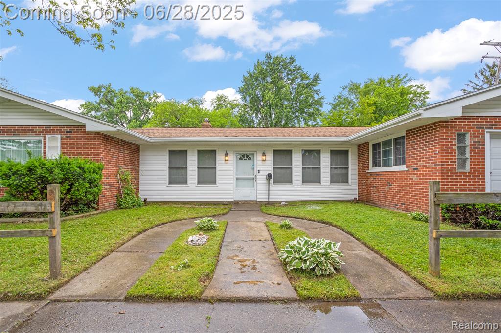 5204 Ashley Street, Detroit, MI 48236 — Photo 3