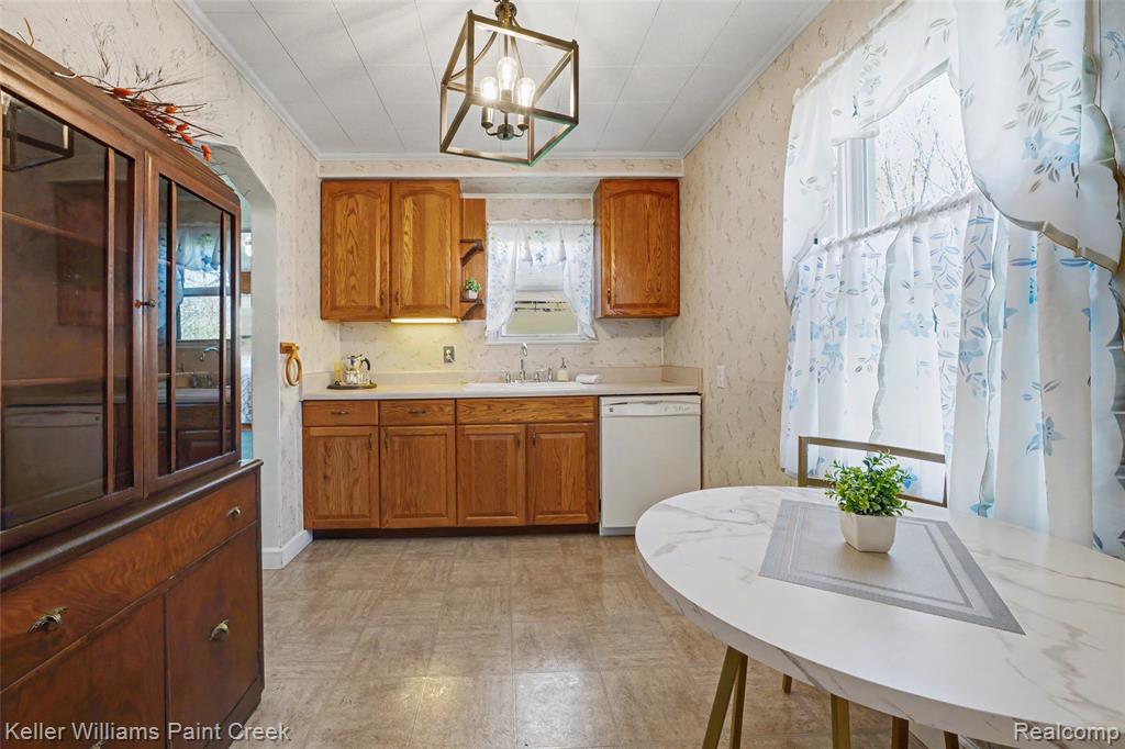 3505 Ellwood Avenue, Berkley, MI 48072 — Photo 10